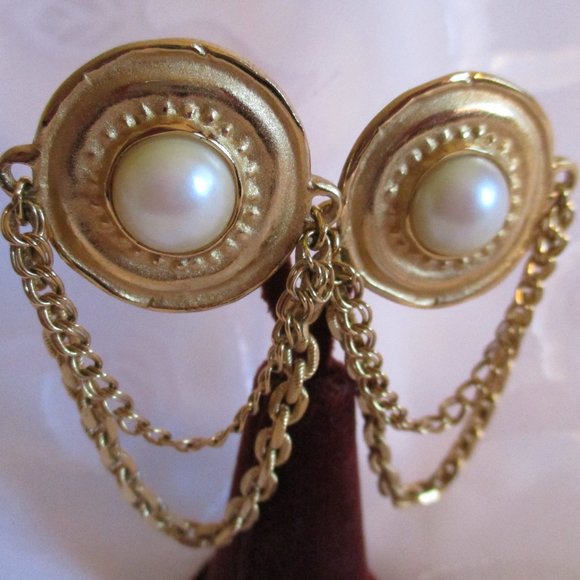 OVERSIZED PEARL NECKLACE - Picture 2 of 4